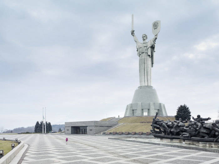 Батьківщина-мати, Київ, Україна, 62 метра. Автор: Fabrice Fouillet.