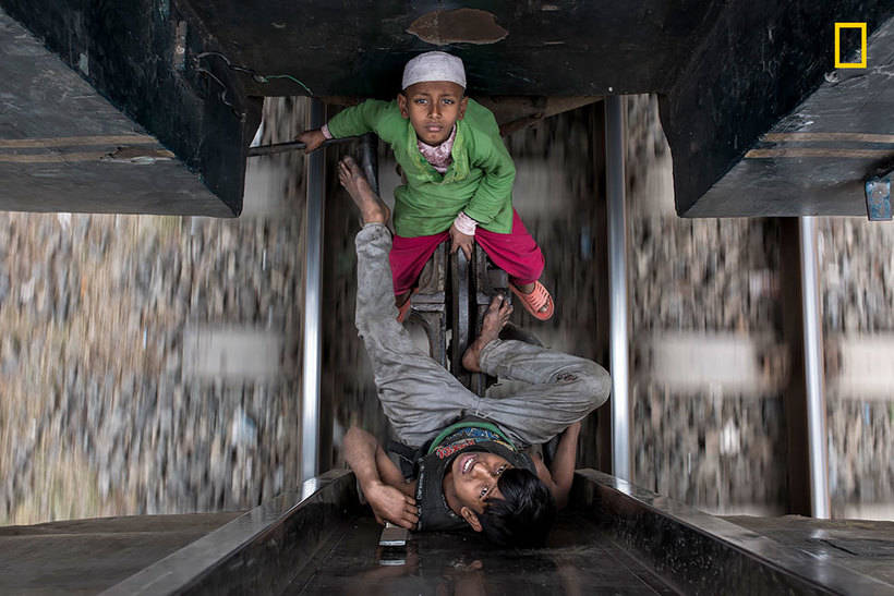 15 wonderful photos of people from the National Geographic travel-photo contest