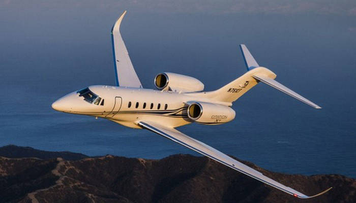 Пассажирский самолет Cessna Citation X+.