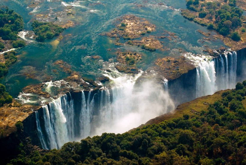 11 photos of the Devil's pool - one of the worst places on the planet 