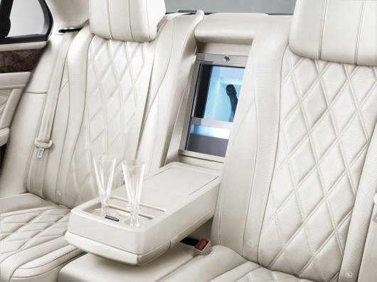 The most 7 of the most expensive cars in the world can be found in the back of the car. luxury car salons in the world