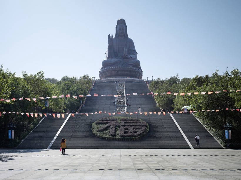 The 15 tallest statues on the planet