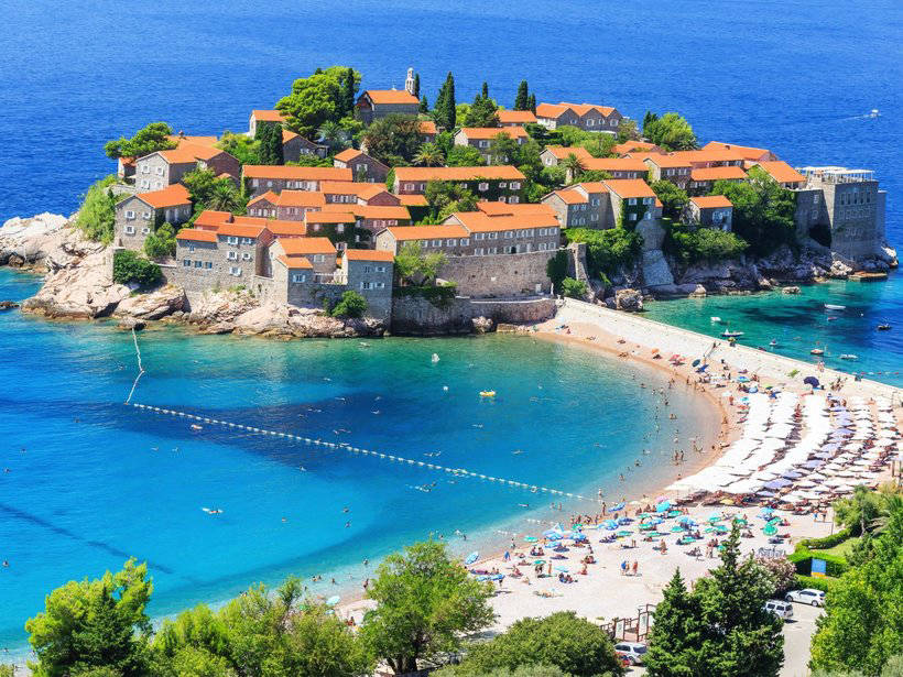 The 12 most luxurious places in Europe for summer vacations and vacations