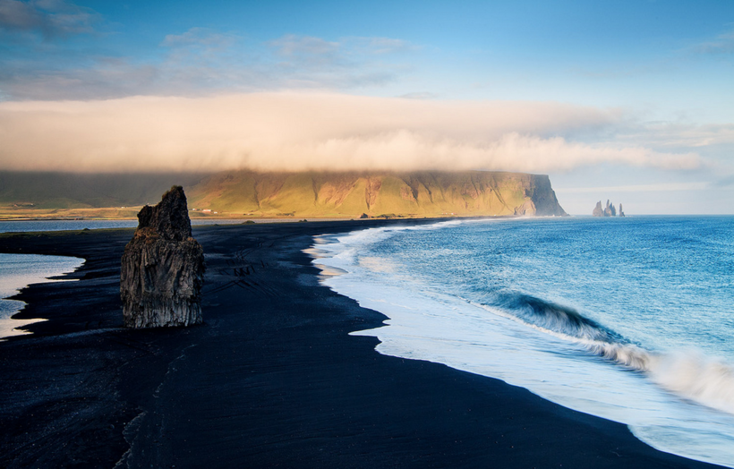 Семь самых фантастических пляжей планеты с черным песком