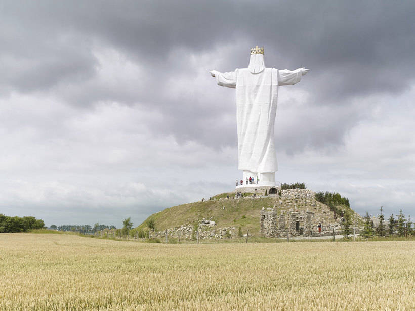 The 15 tallest statues on the planet