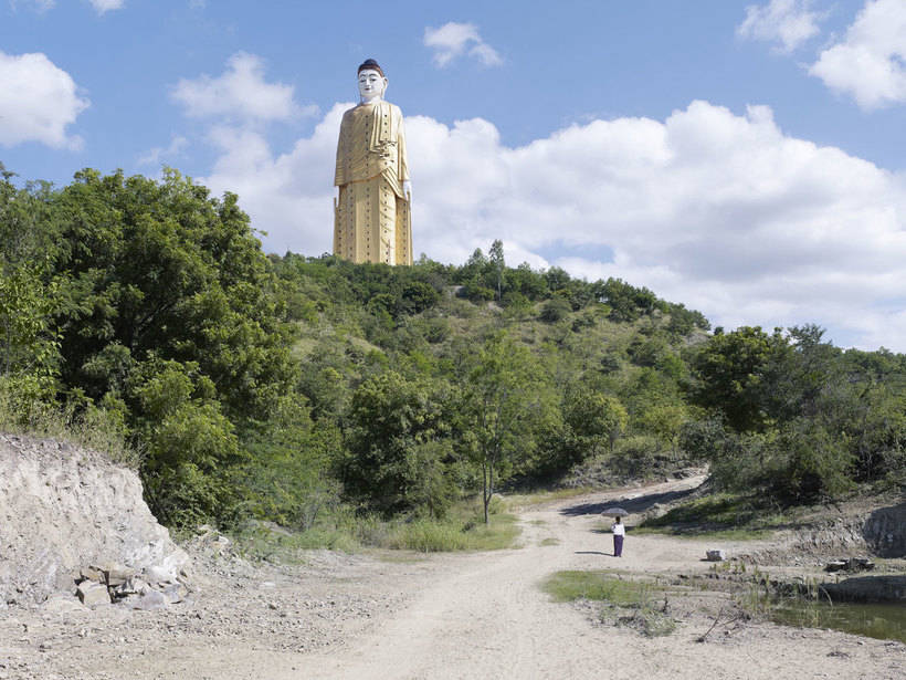 15 найвищих статуй на планеті