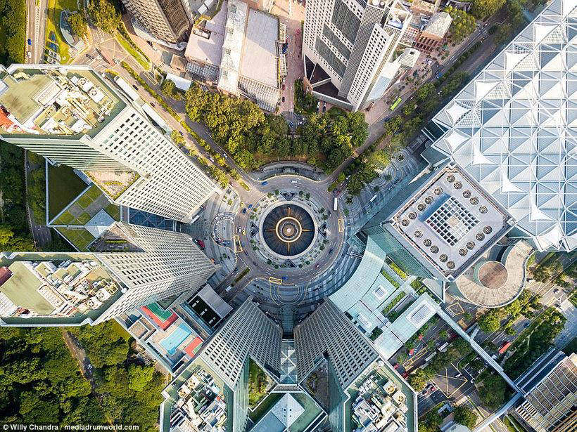 13 фото неземної краси урбаністичного Сінгапуру