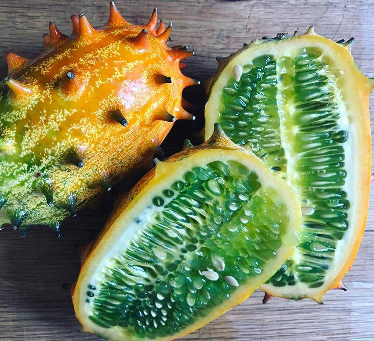 20 странных экзотических фруктов, о существовании которых вы не подозревали