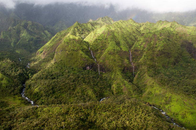 The waterfall of Honokokau - prehistoric landscapes of the dinosaur era that still exist