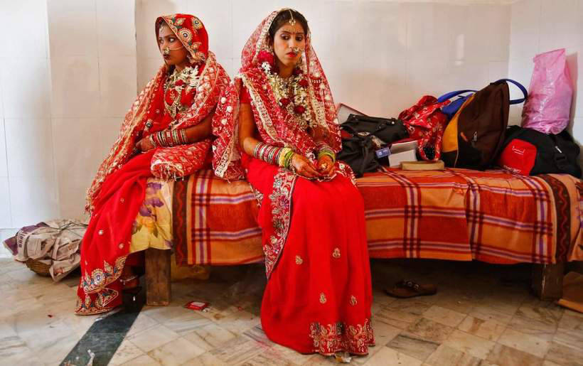 20 traditional wedding dresses from around the world