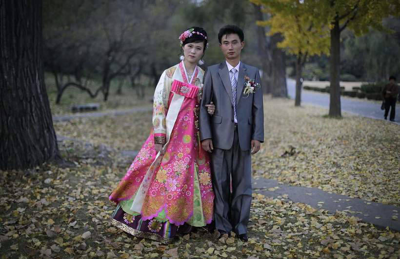 20 traditional wedding dresses from around the world