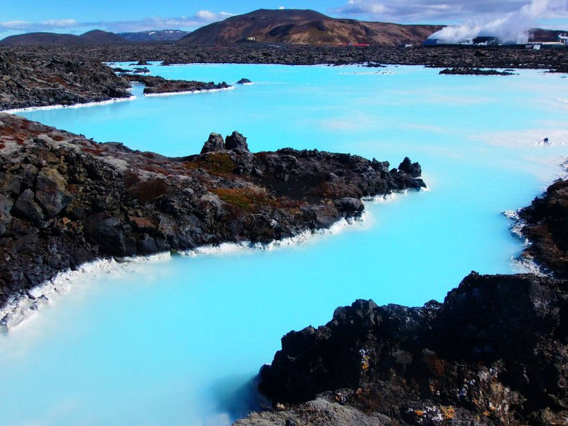The most picturesque natural basins of the world