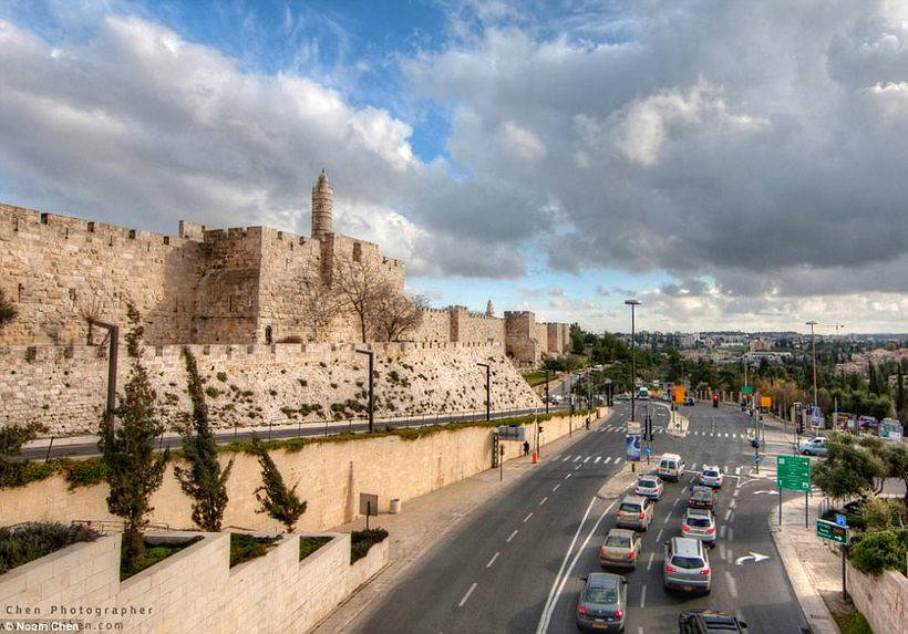 Сто років тому: дивовижні фотографії Єрусалиму тоді і зараз 