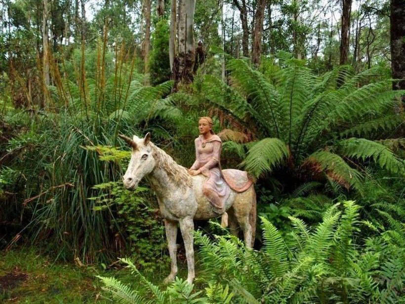 Australian Wonderland, in which you feel so, as if it were in a fairy tale 