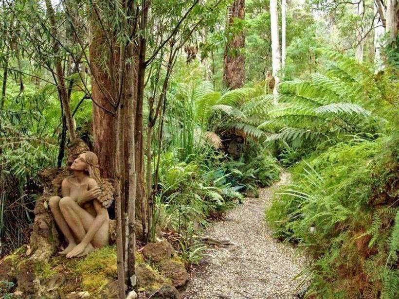 Australian Wonderland, in which you feel as if you were in a fairy tale