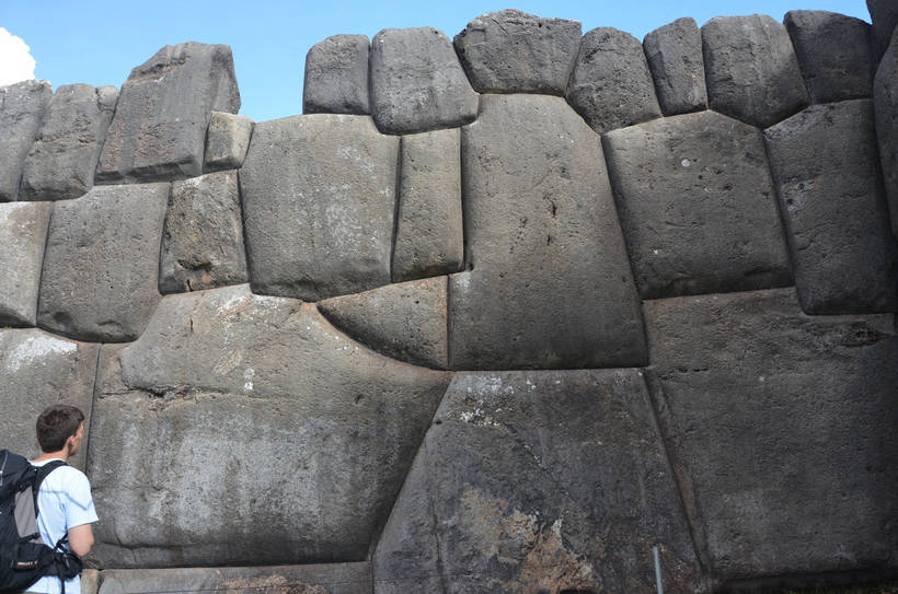 One of the oldest buildings of the planet: the citadel of Sacsayhuaman, built by the Incas 