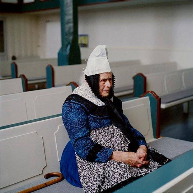 «Винтажные королевы»: последние немки на планете, которые носят традиционные костюмы