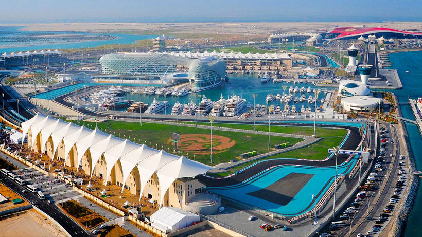 Объединенные Арабские Эмираты: удивительный мир, построенный на нефти