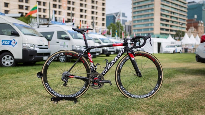 Профессиональный велосипед «Colnago V2-R».