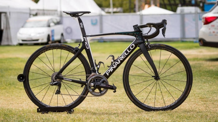 Профессиональный велосипед «Pinarello Dogma».