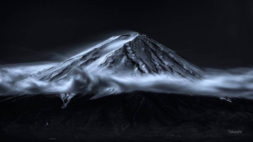 Magic photos of Mount Fuji, from which the power comes