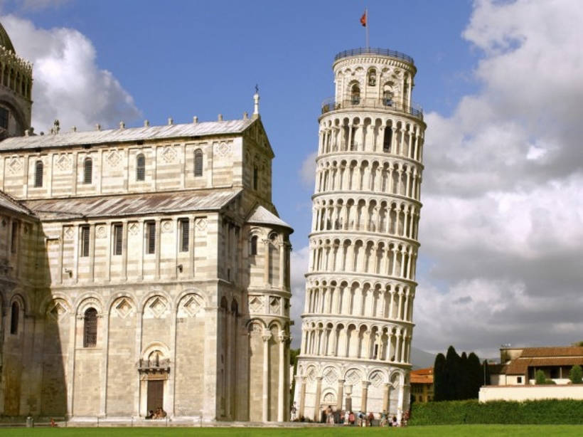 12 most beautiful tourist attractions in Italy