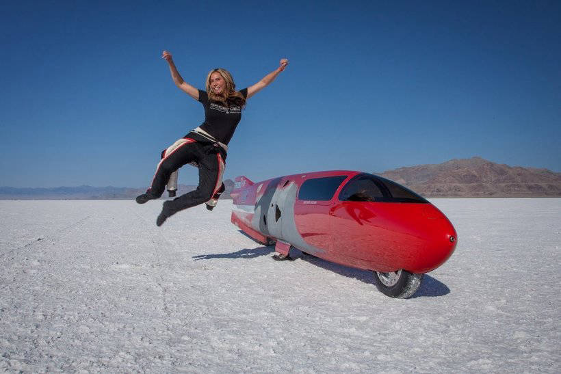 Lake Bonneville: an incredible place for transcendental high-speed records