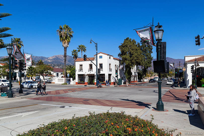 Santa Barbara: a paradise for millionaires or a typical Californian city