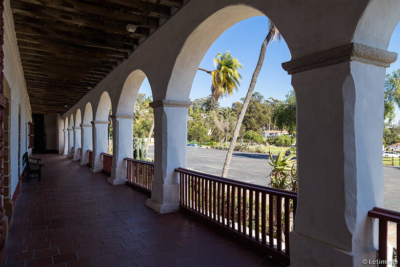 Santa Barbara: a paradise for millionaires or a typical Californian city