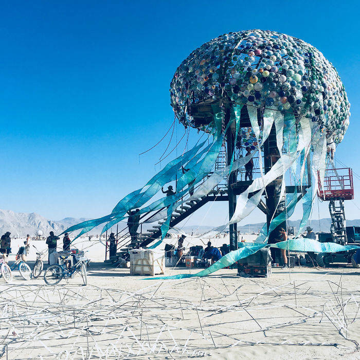 Найкрутіші знімки з божевільного і чудесного фестивалю Burning Man 2018