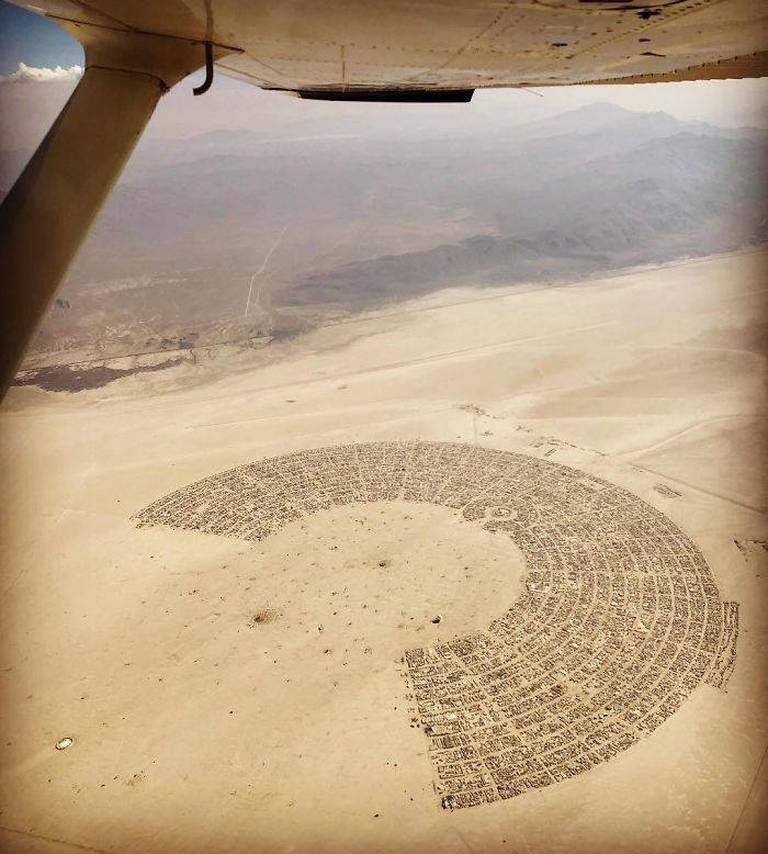 Самые крутые снимки с сумасшедшего и чудесного фестиваля Burning Man 2018
