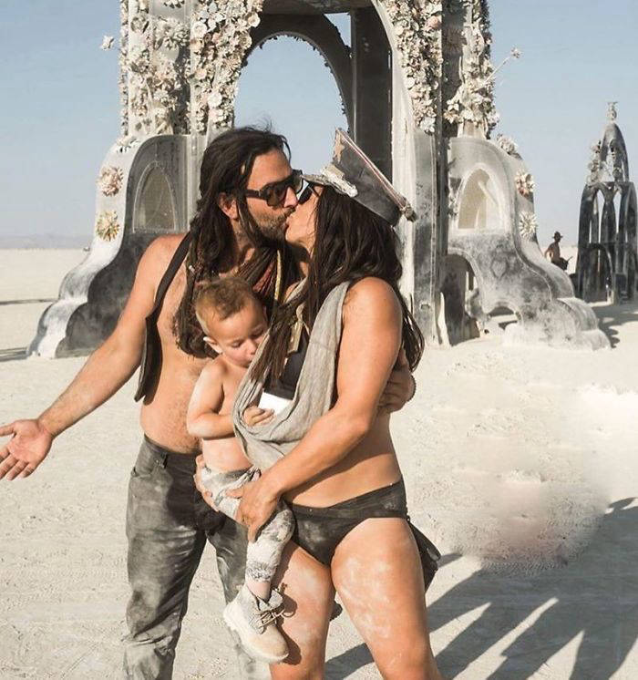 The coolest pictures with a crazy and wonderful festival Burning Man 2018