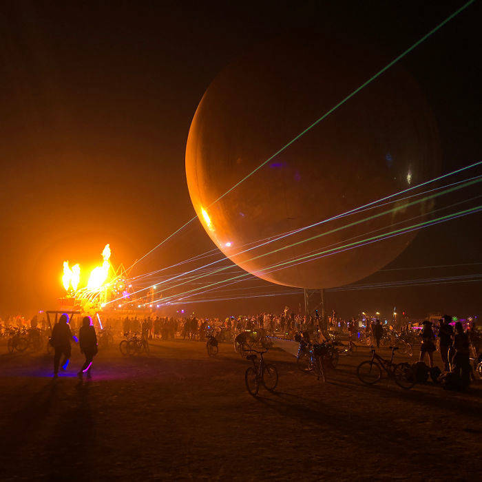 Самые крутые снимки с сумасшедшего и чудесного фестиваля Burning Man 2018