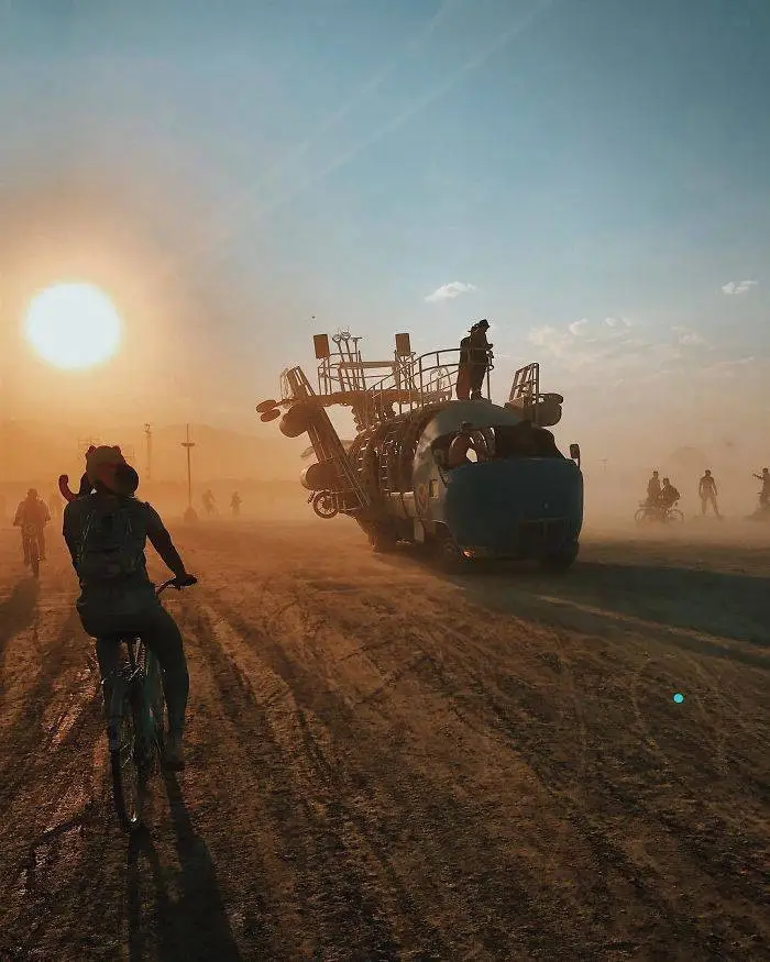 Самые крутые снимки с сумасшедшего и чудесного фестиваля Burning Man 2018