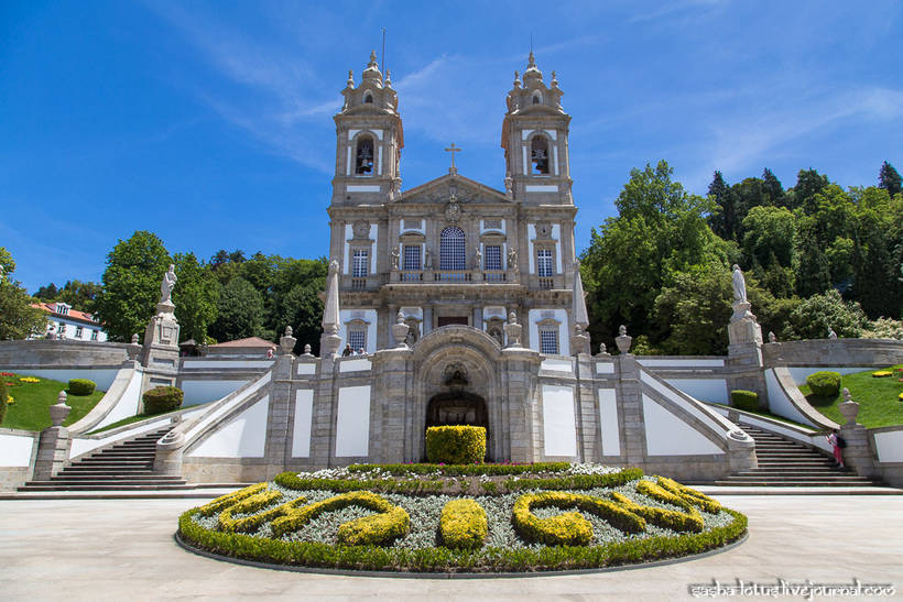 Stairway to God: the Sanctuary of the Merciful Christ on Calvary