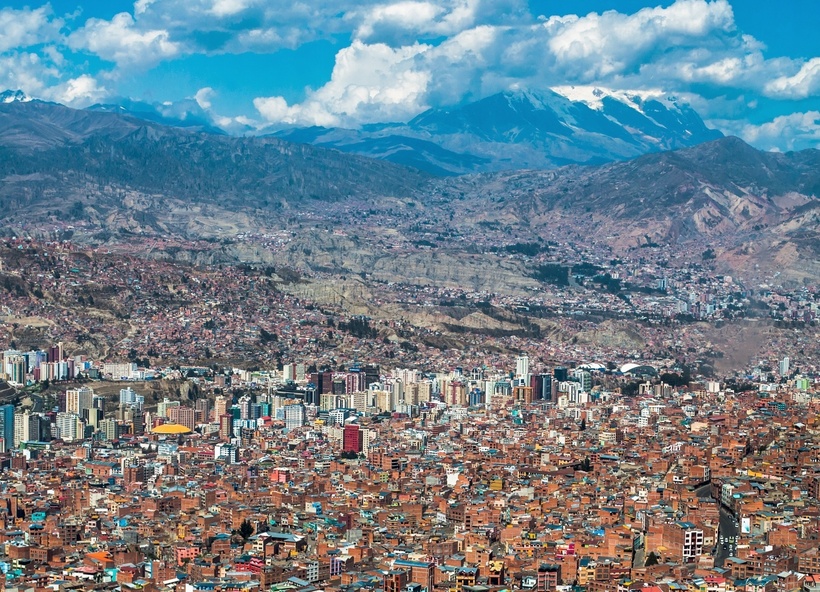 Delightful La Paz: the longest cable car in the world