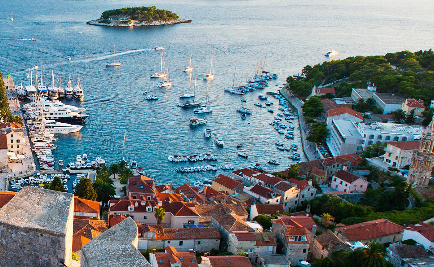 7 cozy islands in France, Croatia, Italy and Greece