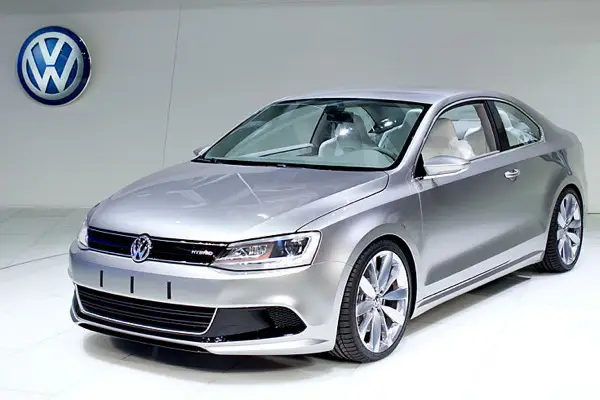 detroit_motor_show_volkswagen_new_compact_coupe_hybrid2.webp