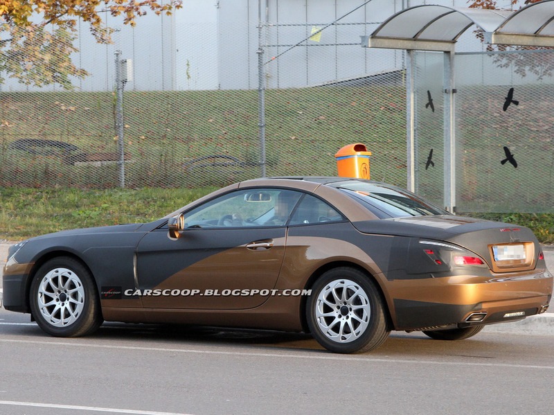 关于梅赛德斯-奔驰SL新一代车型的大消息已经传到了全球网络。目前这一代产品自2001年开始生产,而即将于2012年1月向公众亮相的下一代产品将与它有着截然不同的设计风格 - 2