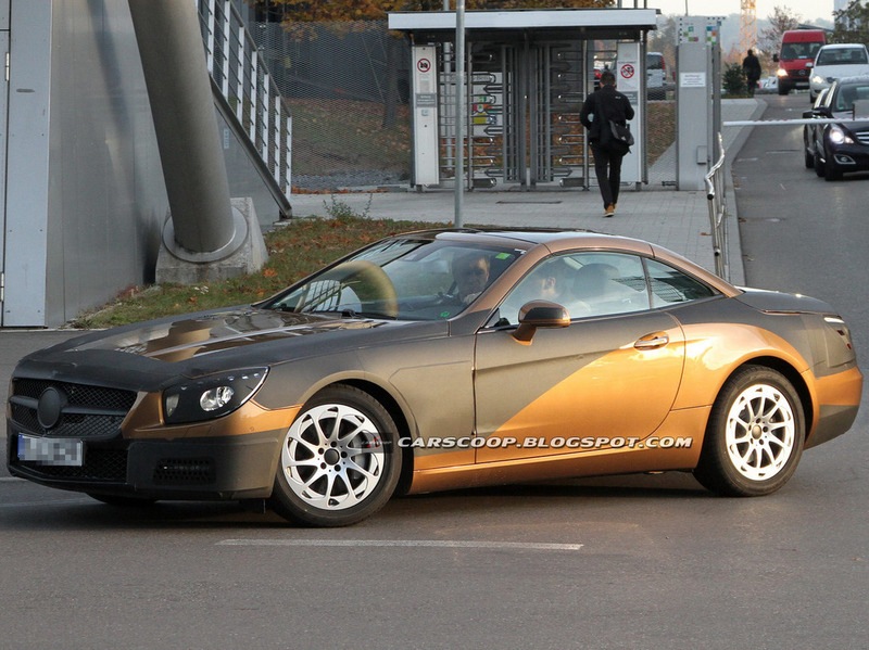 关于梅赛德斯-奔驰SL新一代车型的大消息已经传到了全球网络。目前这一代产品自2001年开始生产,而即将于2012年1月向公众亮相的下一代产品将与它有着截然不同的设计风格 - 1