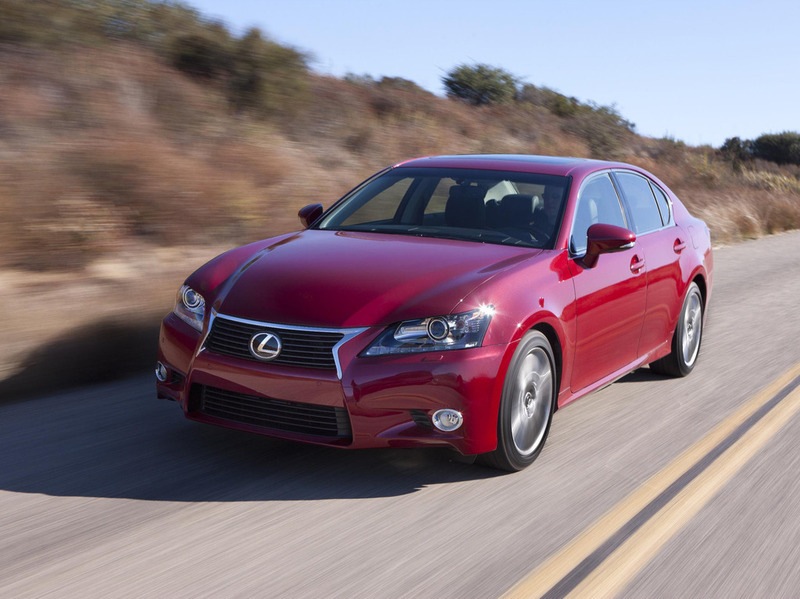 Lexus Announces the Expansion of the New Generation GS Sedan Family. In addition to the current GS350 and GS450h hybrid, a base model equipped with a 2.5-liter V6 engine and a version with a more compact hybrid powertrain will soon be added