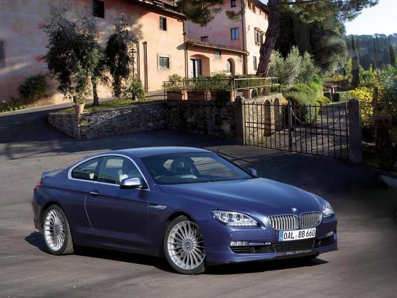 新一代超级跑车Alpina B6 Bi-turbo在东京车展上首次亮相。随着车型的换代，这款跑车配备了新发动机、全新外观设计、经过改良的悬挂系统以及升级的内饰空间