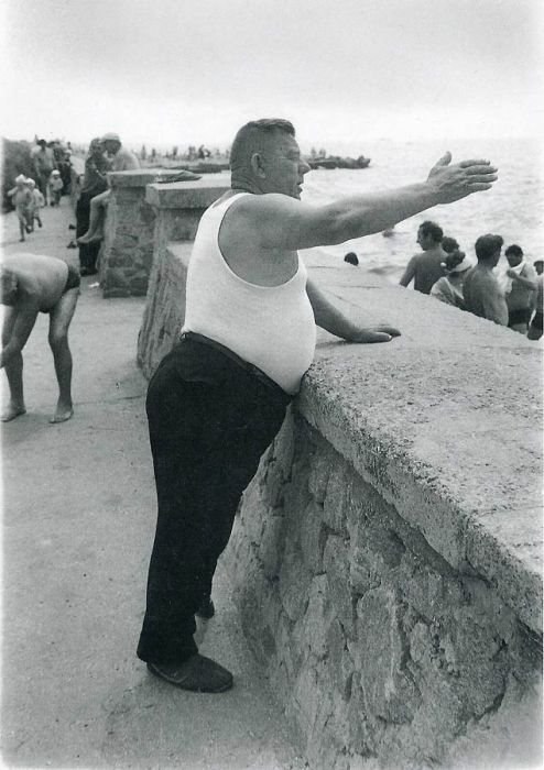 Sowjetische Realität – Eine große Sammlung von Fotografien, die ganz Europa bereiste und in der Sowjetzeit verboten war. Dies war eine der ersten Sammlungen von Fotografien, die die russische Realität darstellten - 8