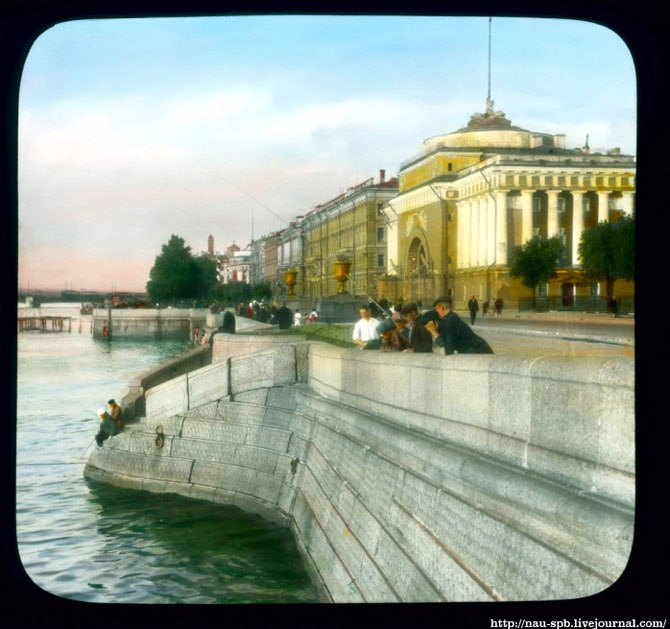 Sankt Petersburg w 1931 roku w kolorach: Fotografie z archiwu podróżnika Branson DeCou, które on zrobił w Sankt Petersburgu w 1931 roku i później wykolorował farbami anilinowymi - 8