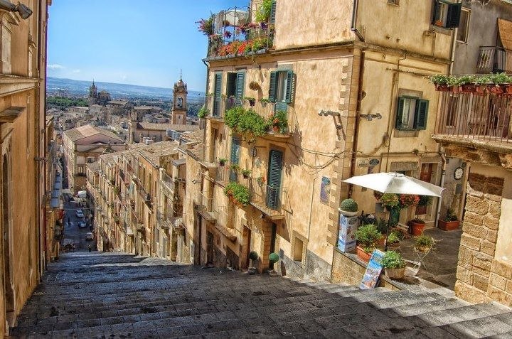 Caltagirone, eine Gemeinde in Italien
