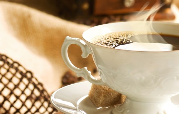 El 1 de abril de 1938, en Suiza, tuvo lugar la primera presentación masiva del café soluble, que hoy en día se considera una de las bebidas más extendidas en todo el mundo. Se cree que fue a partir de ese día cuando esta bebida comenzó a difundirse ampliamente y adquirió rápidamente popularidad