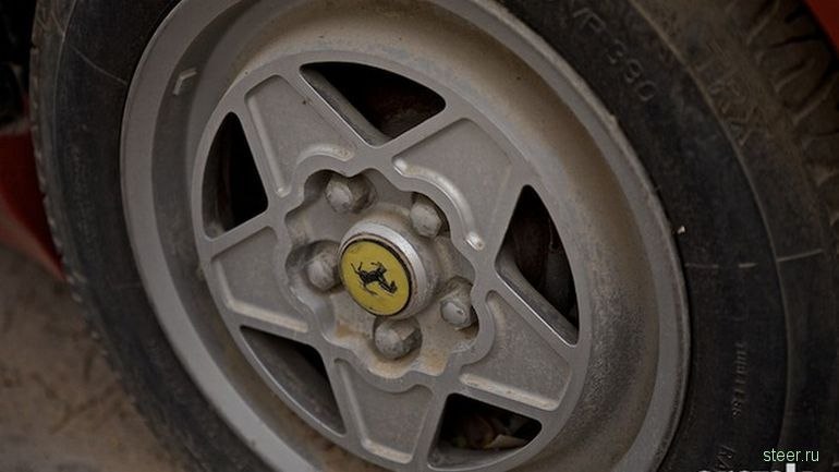 被遗弃在迪拜的法拉利Mondial - 9