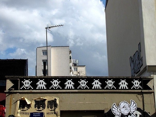 《太空入侵者》——这位法国艺术家立志用这款经典电脑游戏中的像素图案覆盖整个世界