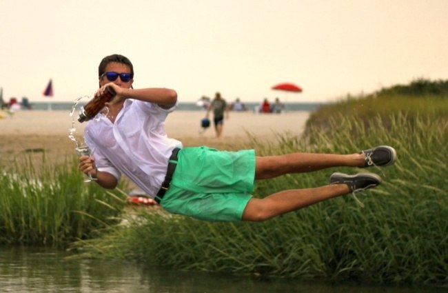 自由潜水（休闲潜水）：这种新的娱乐活动是由在英国感到无聊的年轻人们发明的。 - 8