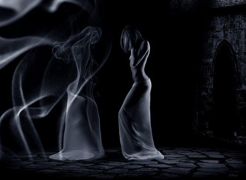 Montaje fotográfico sobre el tema de la formación a partir del humo